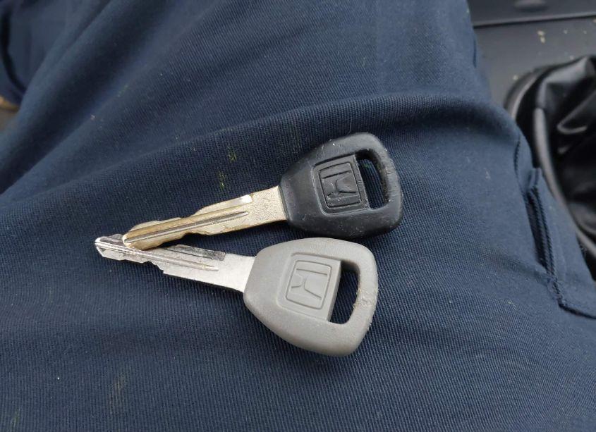 Photo 11 of 2002 Honda Civic LX (VIN 1HGES15592L039456)