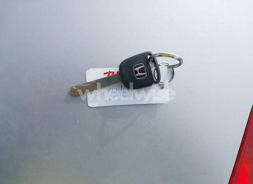 Photo 11 of 2005 Honda Civic VP (VIN 1HGES16365L029436)