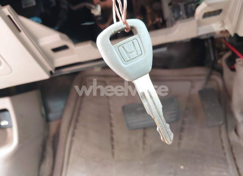 Photo 11 of 2002 Honda Civic LX (VIN 1HGES16502L049470)