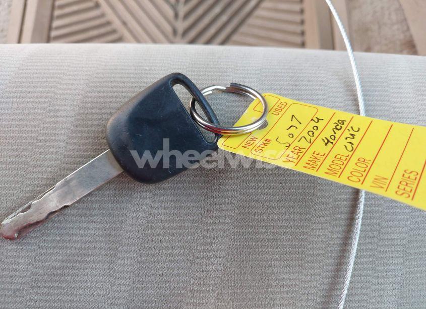 Photo 11 of 2003 Honda Civic LX (VIN 1HGES16503L037790)