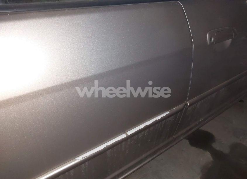 Photo 6 of 2002 Honda Civic LX (VIN 1HGES16512L025825)