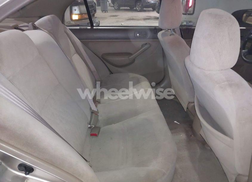 Photo 8 of 2002 Honda Civic LX (VIN 1HGES16512L025825)