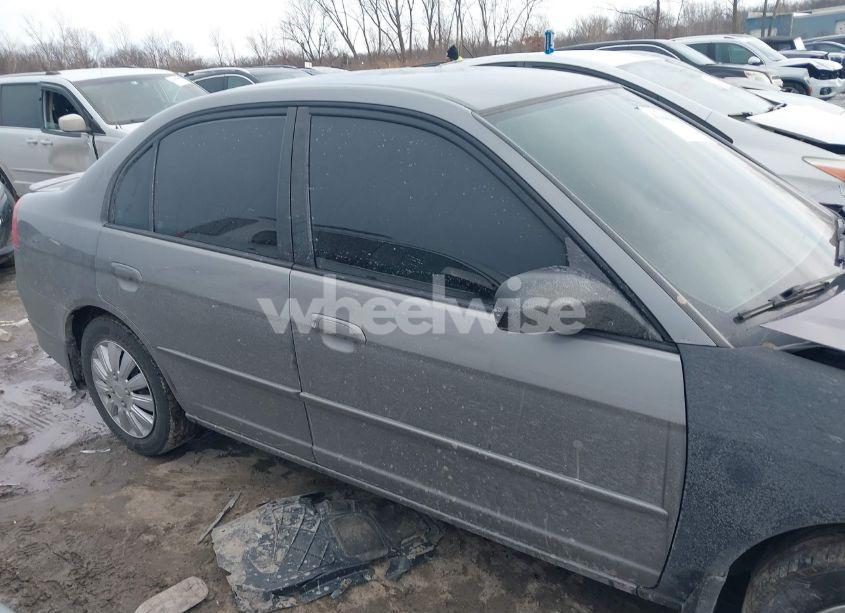 Photo 13 of 2004 Honda Civic LX (VIN 1HGES16514L021793)