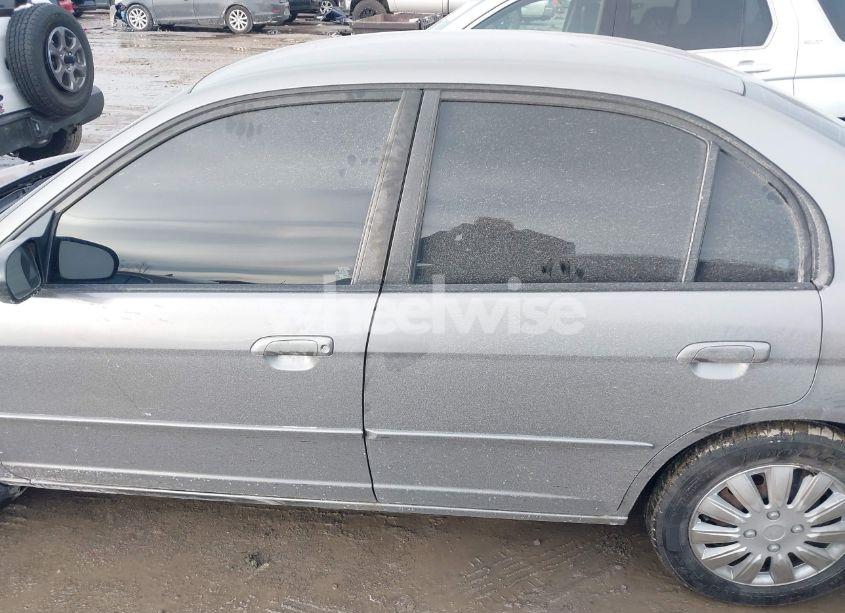 Photo 14 of 2004 Honda Civic LX (VIN 1HGES16514L021793)