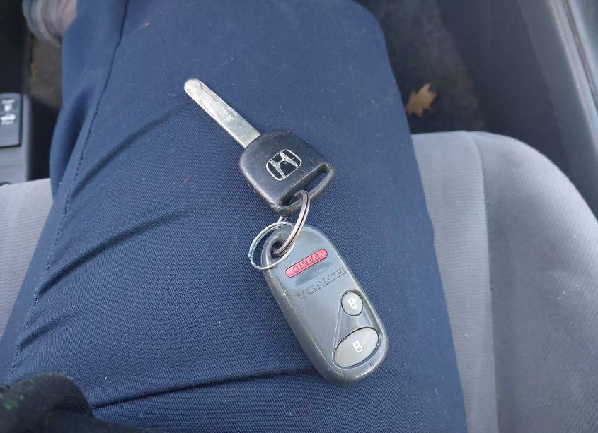 Photo 11 of 2003 Honda Civic LX (VIN 1HGES16523L012700)