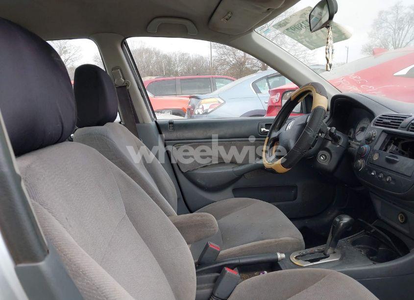 Photo 5 of 2002 Honda Civic LX (VIN 1HGES16532L008945)