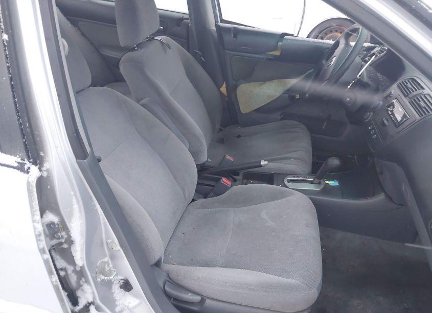 Photo 5 of 2002 Honda Civic LX (VIN 1HGES16532L069454)