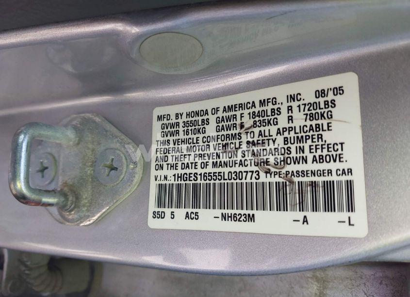 Photo 9 of 2005 Honda Civic LX (VIN 1HGES16555L030773)