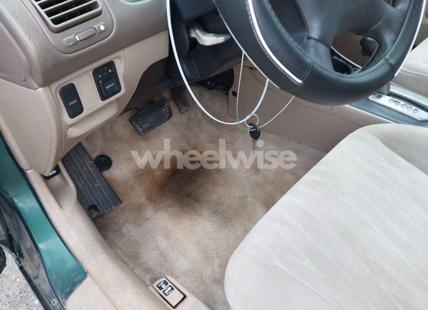 Photo 11 of 2002 Honda Civic LX (VIN 1HGES16572L015431)