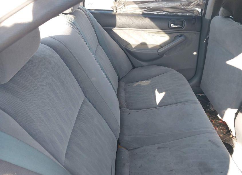 Photo 8 of 2003 Honda Civic LX (VIN 1HGES16583L010577)