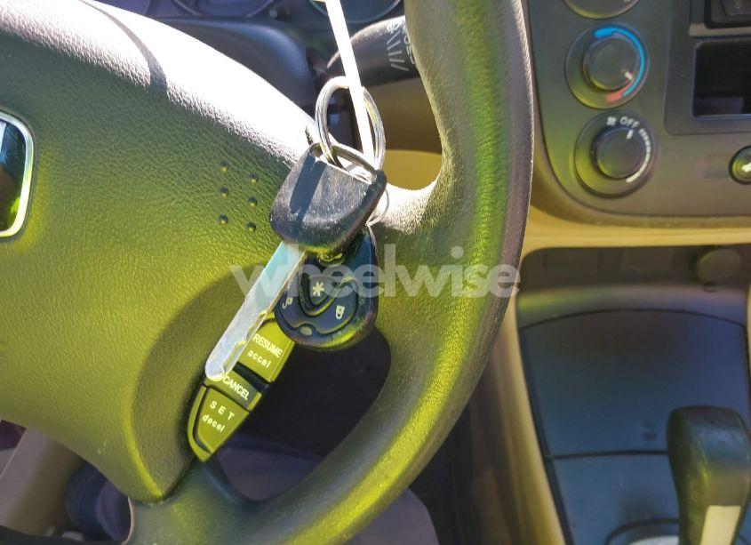 Photo 10 of 2003 Honda Civic LX (VIN 1HGES16583L015018)