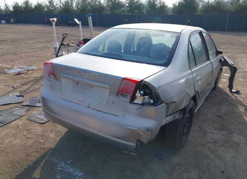 Photo 4 of 2005 Honda Civic LX (VIN 1HGES16585L020383)