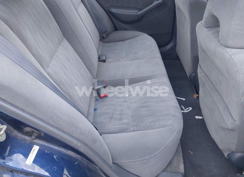 Photo 8 of 2005 Honda Civic LX (VIN 1HGES16595L012423)