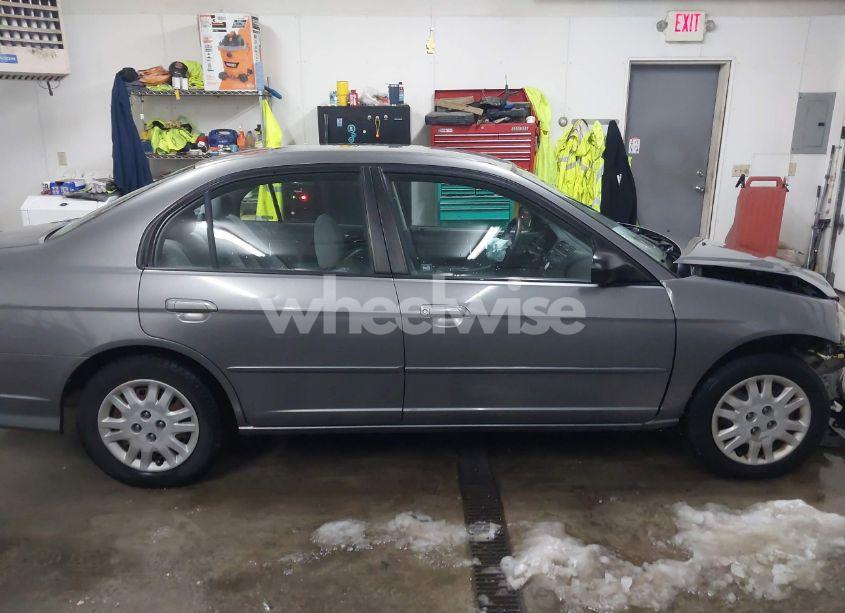 Photo 14 of 2005 Honda Civic LX (VIN 1HGES16595L023342)