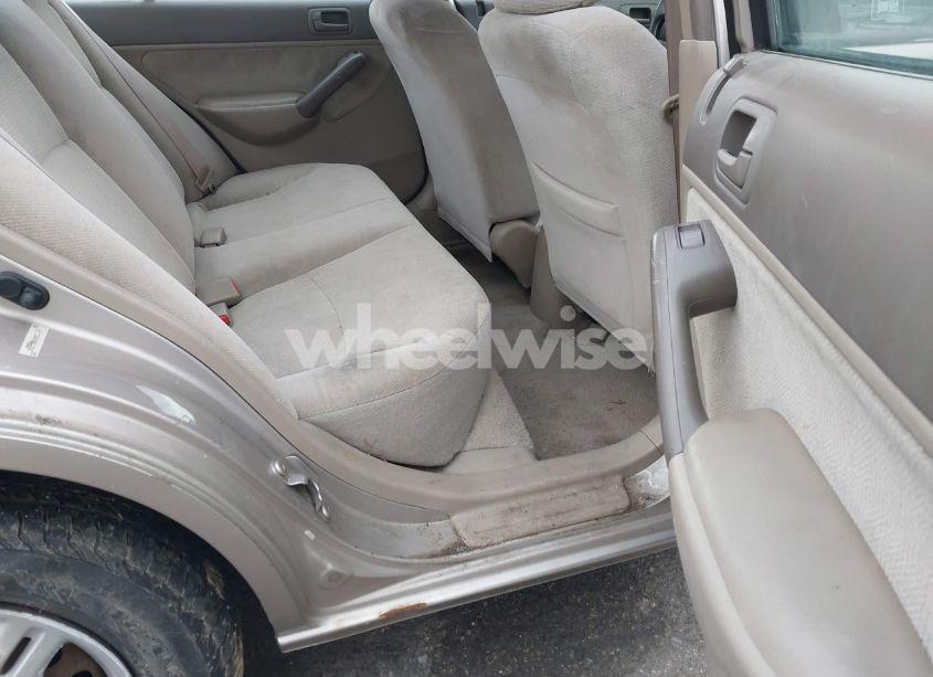 Photo 8 of 2001 Honda Civic LX (VIN 1HGES165X1L013445)