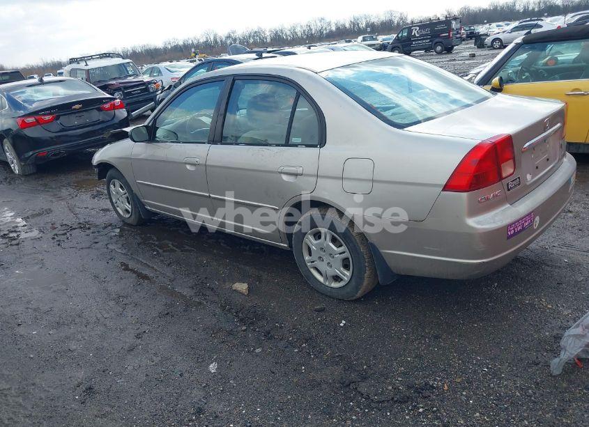 Photo 3 of 2002 Honda Civic LX (VIN 1HGES165X2L067538)