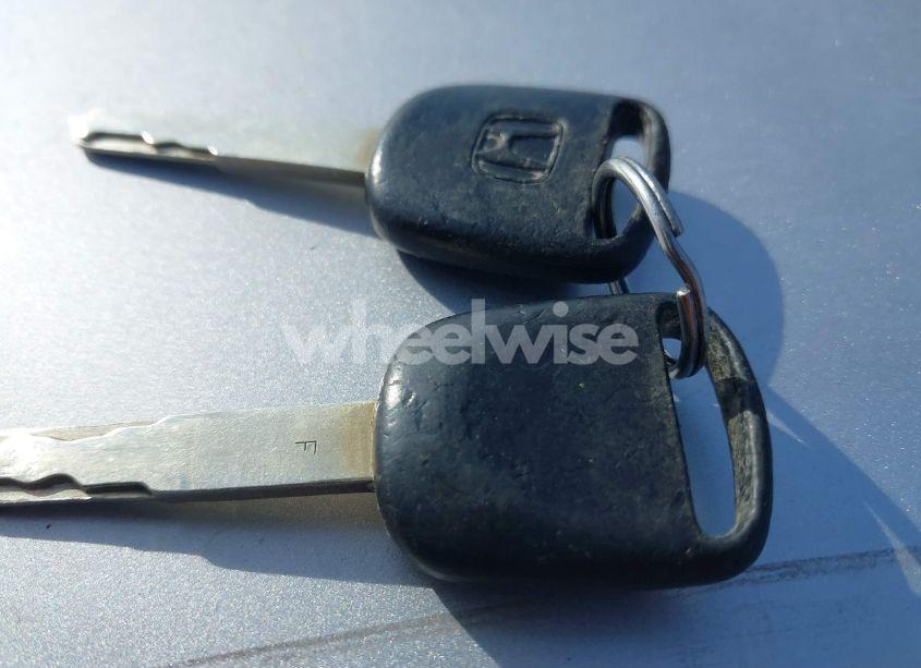 Photo 11 of 2003 Honda Civic LX (VIN 1HGES16673L000390)