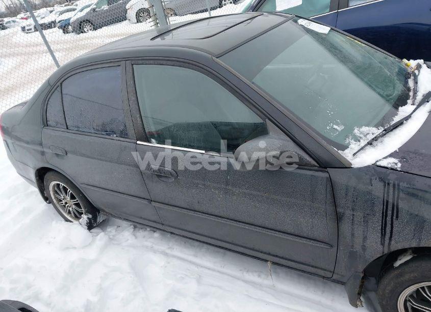 Photo 13 of 2002 Honda Civic EX (VIN 1HGES26732L051107)