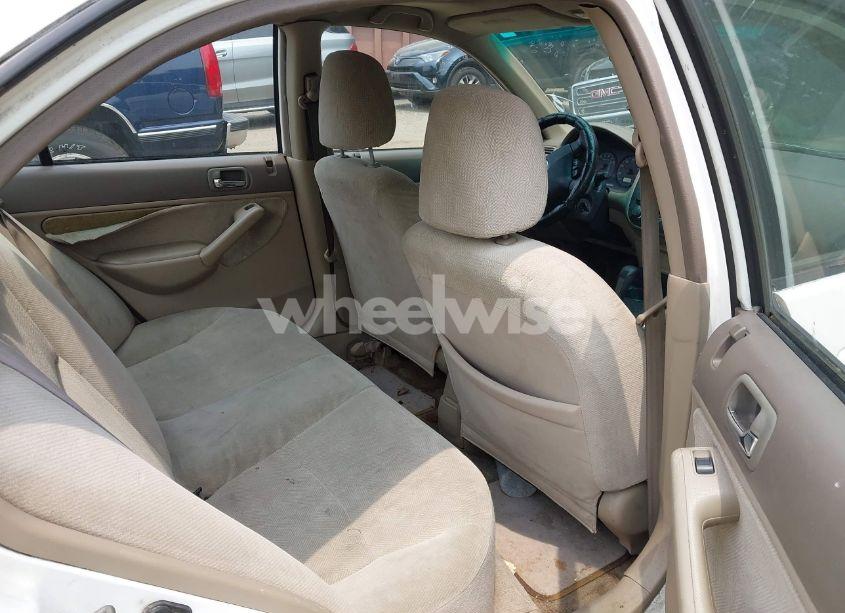 Photo 8 of 2002 Honda Civic EX (VIN 1HGES26752L034051)