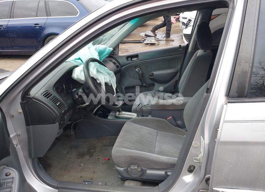 Photo 5 of 2005 Honda Civic EX (VIN 1HGES26755L007789)