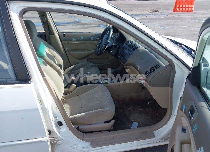 Photo 5 of 2002 Honda Civic EX (VIN 1HGES26782L066931)