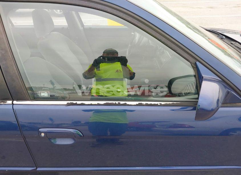 Photo 12 of 2002 Honda Civic EX (VIN 1HGES26782L078335)