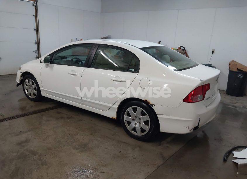 Photo 3 of 2007 Honda Civic LX (VIN 1HGFA15507L126788)