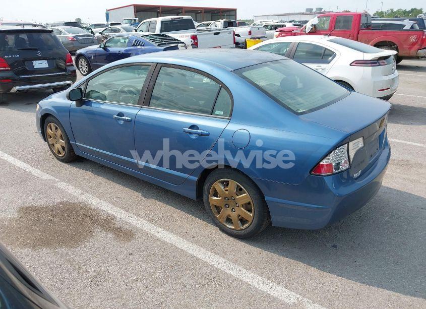 Photo 3 of 2008 Honda Civic LX (VIN 1HGFA15508L000691)