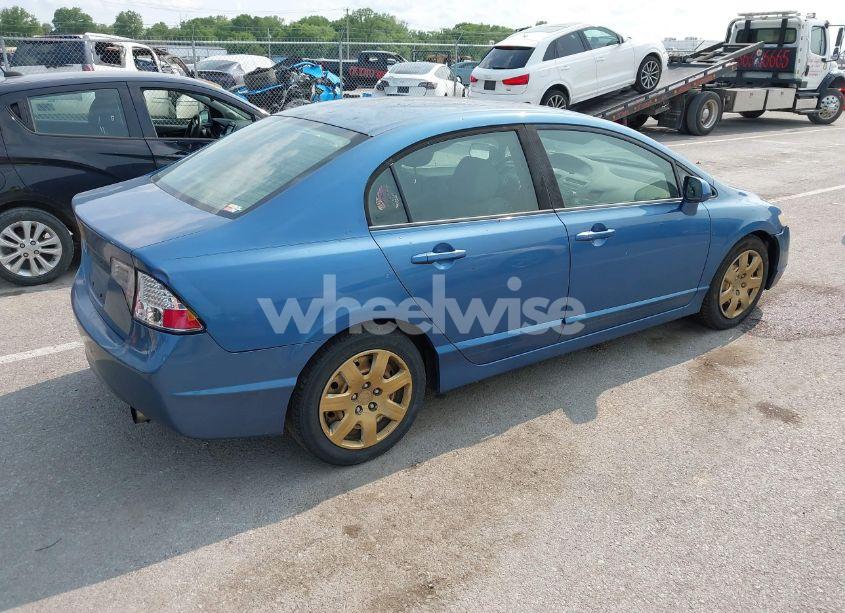 Photo 4 of 2008 Honda Civic LX (VIN 1HGFA15508L000691)