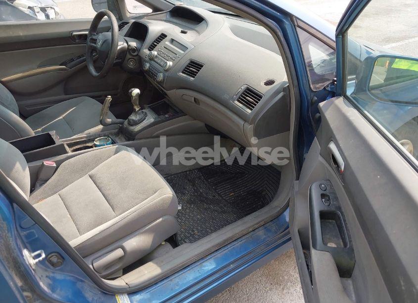 Photo 5 of 2008 Honda Civic LX (VIN 1HGFA15508L000691)