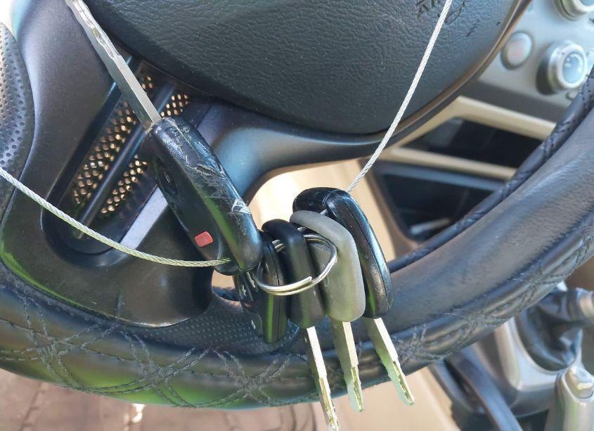 Photo 11 of 2006 Honda Civic LX (VIN 1HGFA15516L043613)