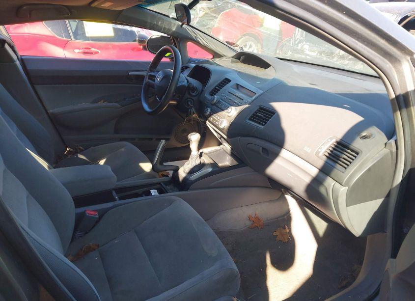 Photo 5 of 2007 Honda Civic LX (VIN 1HGFA15547L139303)