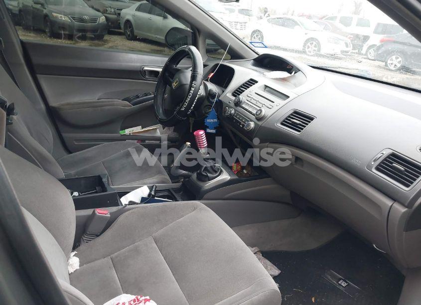 Photo 5 of 2008 Honda Civic LX (VIN 1HGFA15548L013007)