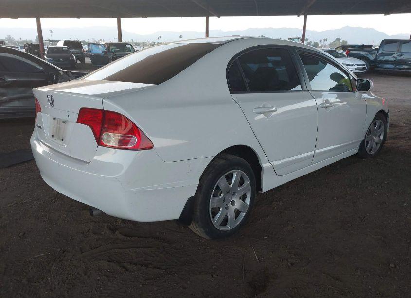 Photo 4 of 2007 Honda Civic LX (VIN 1HGFA15557L097692)