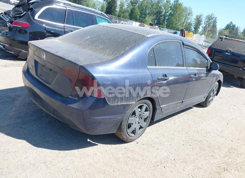 Photo 4 of 2007 Honda Civic LX (VIN 1HGFA15557L105046)