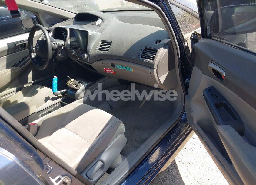 Photo 5 of 2007 Honda Civic LX (VIN 1HGFA15557L105046)