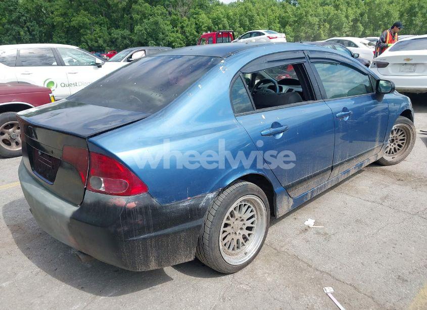 Photo 4 of 2007 Honda Civic LX (VIN 1HGFA15557L132683)