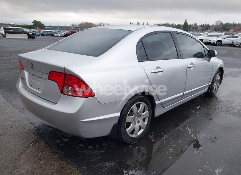 Photo 4 of 2007 Honda Civic LX (VIN 1HGFA15577L130191)