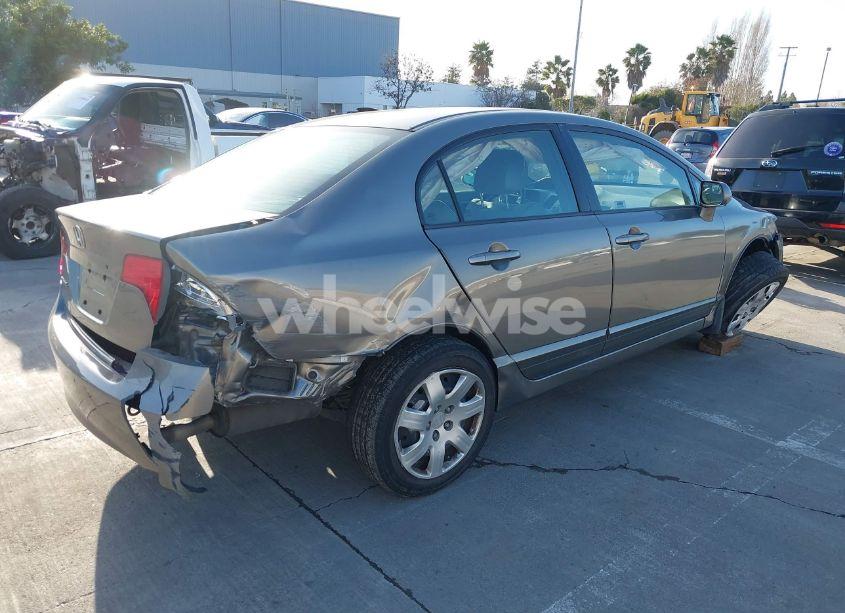 Photo 4 of 2008 Honda Civic LX (VIN 1HGFA15588L025841)