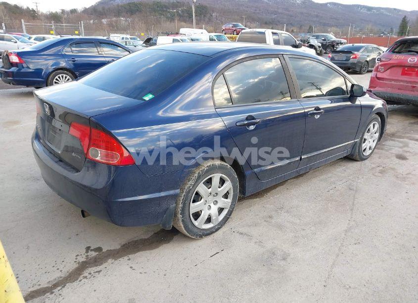 Photo 4 of 2008 Honda Civic LX (VIN 1HGFA15588L061979)