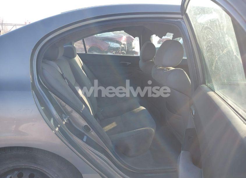 Photo 8 of 2006 Honda Civic LX (VIN 1HGFA15596L121572)