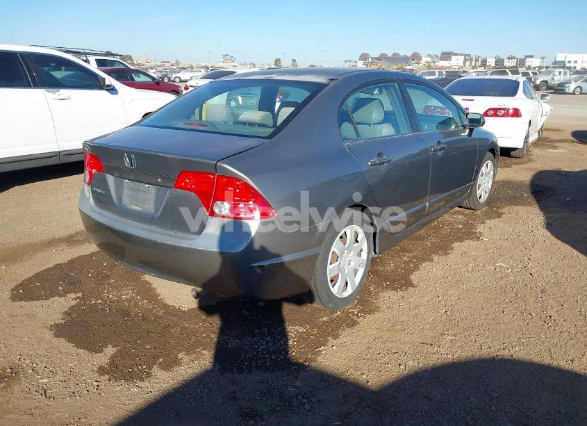 Photo 4 of 2006 Honda Civic LX (VIN 1HGFA155X6L147324)