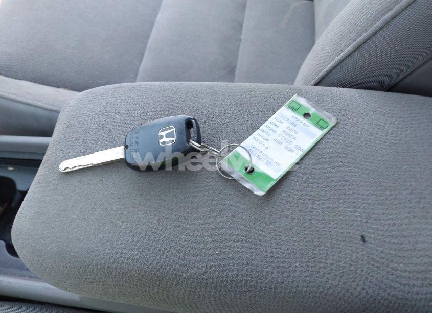 Photo 11 of 2006 Honda Civic LX (VIN 1HGFA155X6L149722)