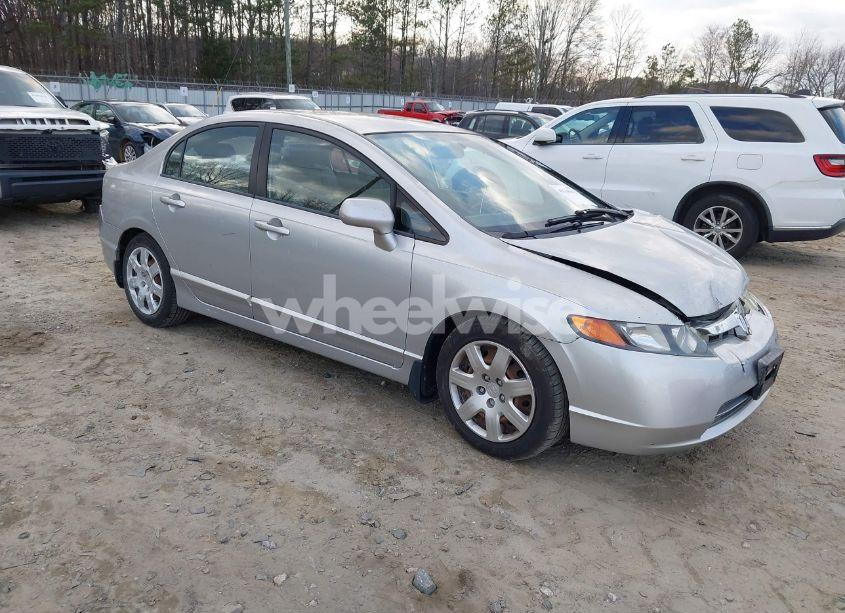2007 Honda Civic LX (VIN 1HGFA155X7L080144) main photo