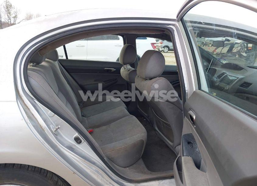 Photo 8 of 2007 Honda Civic LX (VIN 1HGFA155X7L080144)