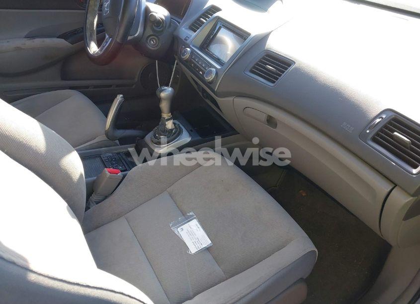 Photo 5 of 2008 Honda Civic EX (VIN 1HGFA15868L029168)