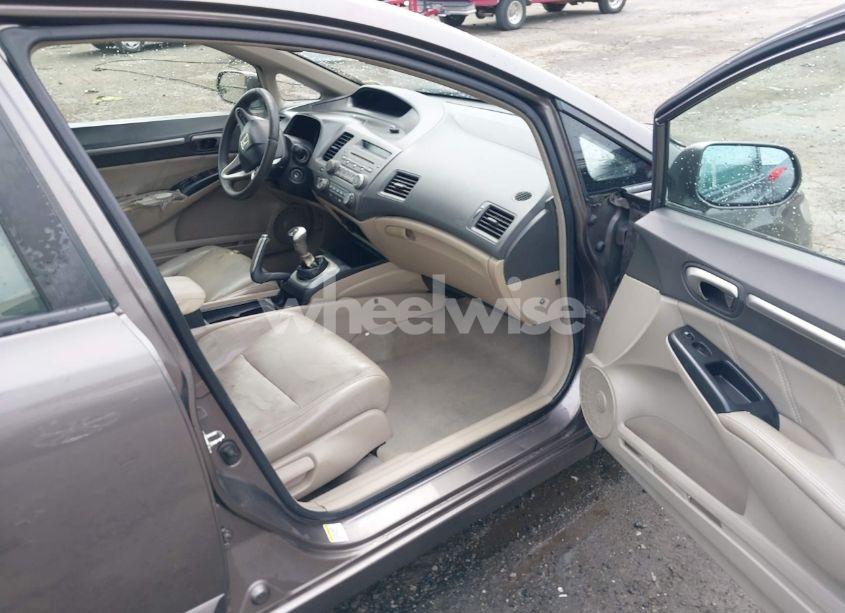 Photo 5 of 2009 Honda Civic EX-L (VIN 1HGFA15999L023648)