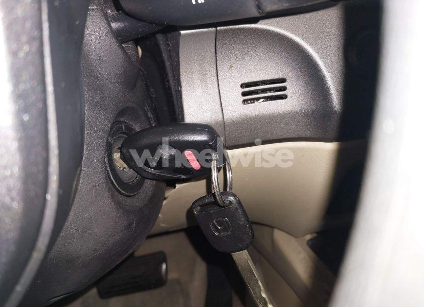 Photo 11 of 2006 Honda Civic LX (VIN 1HGFA16506L049014)