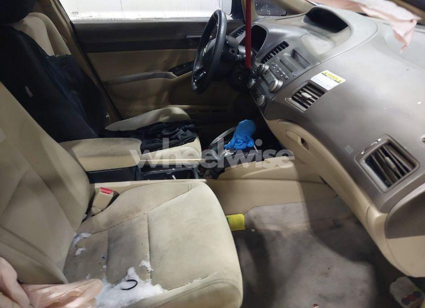 Photo 5 of 2006 Honda Civic LX (VIN 1HGFA16506L049014)