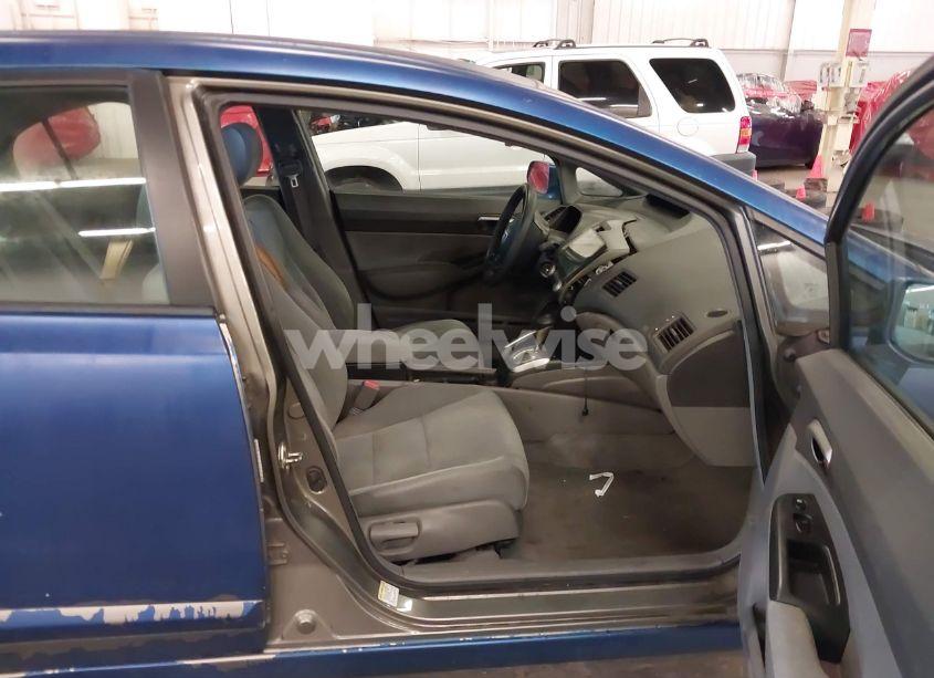 Photo 5 of 2006 Honda Civic LX (VIN 1HGFA16506L055847)